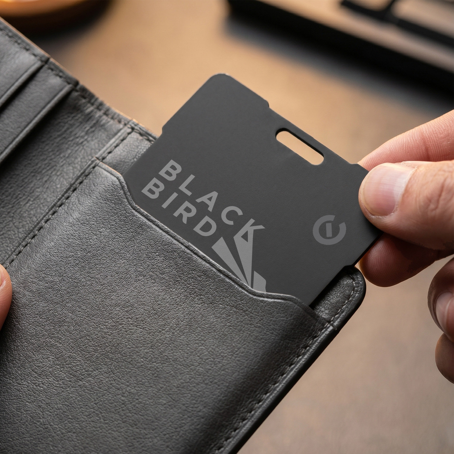 Carbon Bluetooth Tracker