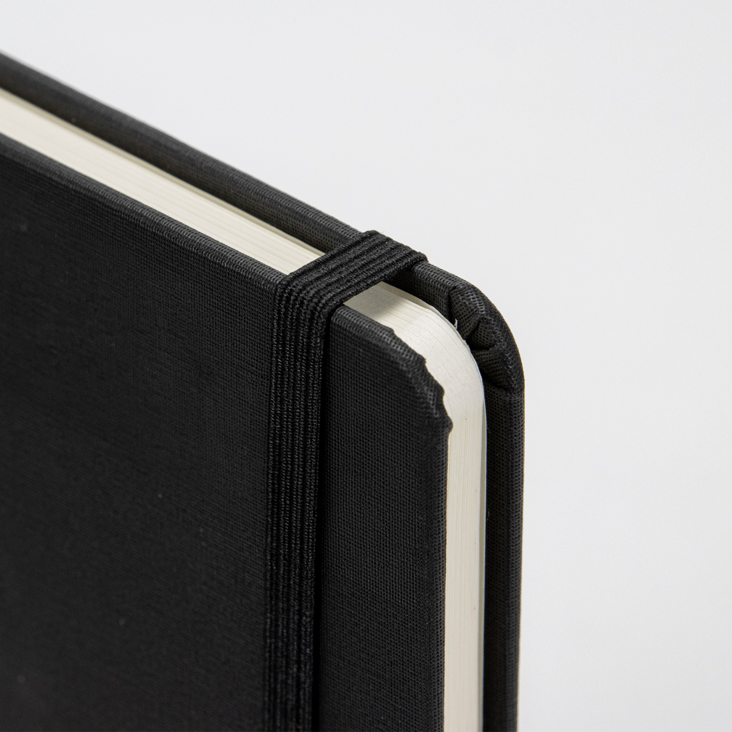 A4 Daily Diary - 2027